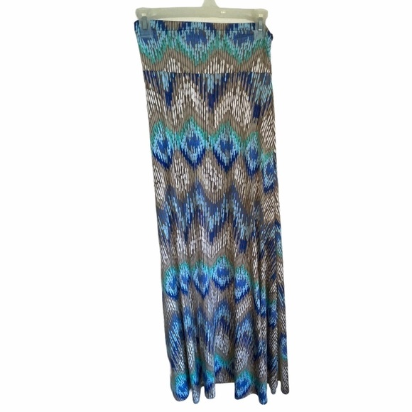 Gilli Dresses & Skirts - 🌻 Gilli multi colored skirt. Size medium